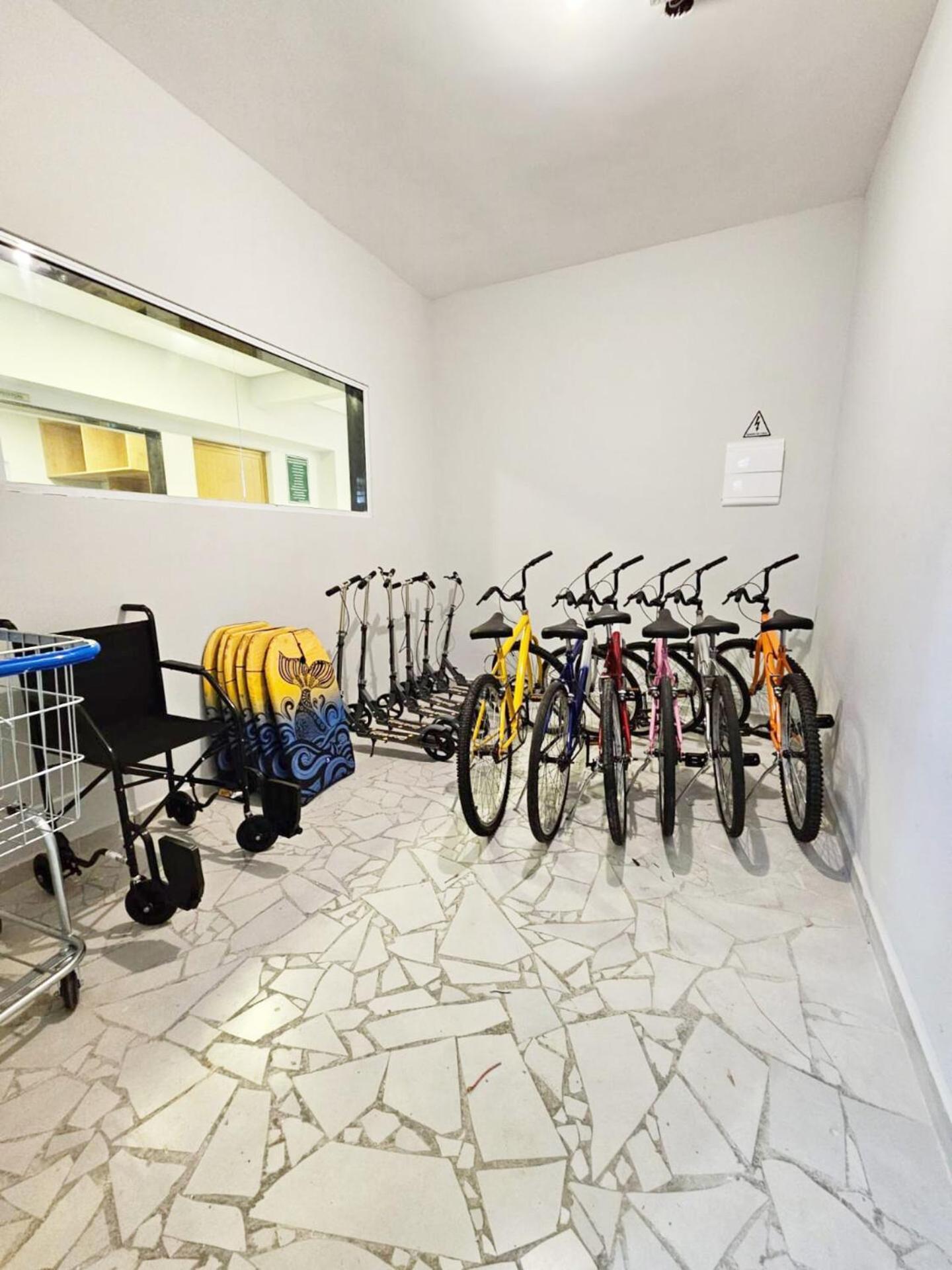 Apartment Apto Com Lazer Completo, Piscina, Ar, Mercadinho E Pet Friendly A 1 Min Da Praia *